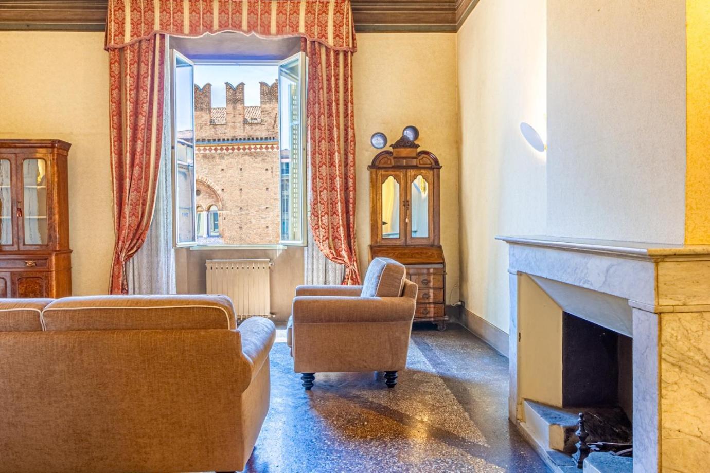 Casa Hygiea In Canton De' Fiori โบโลญญา ภายนอก รูปภาพ