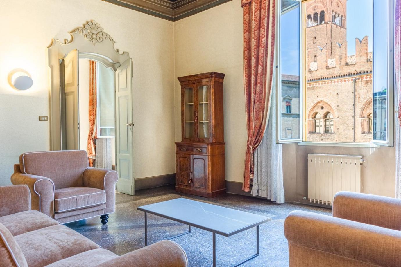 Casa Hygiea In Canton De' Fiori โบโลญญา ภายนอก รูปภาพ
