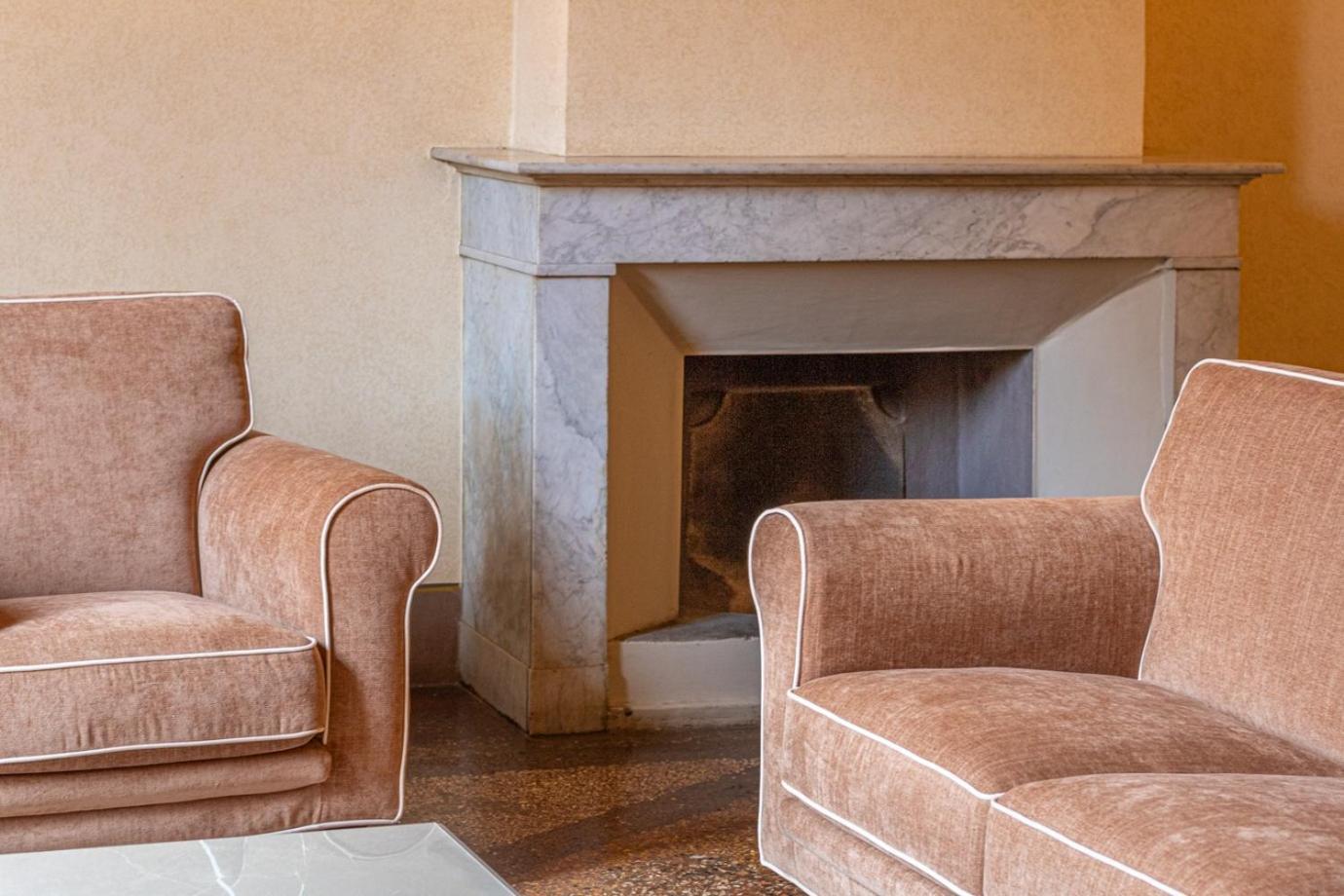 Casa Hygiea In Canton De' Fiori โบโลญญา ภายนอก รูปภาพ