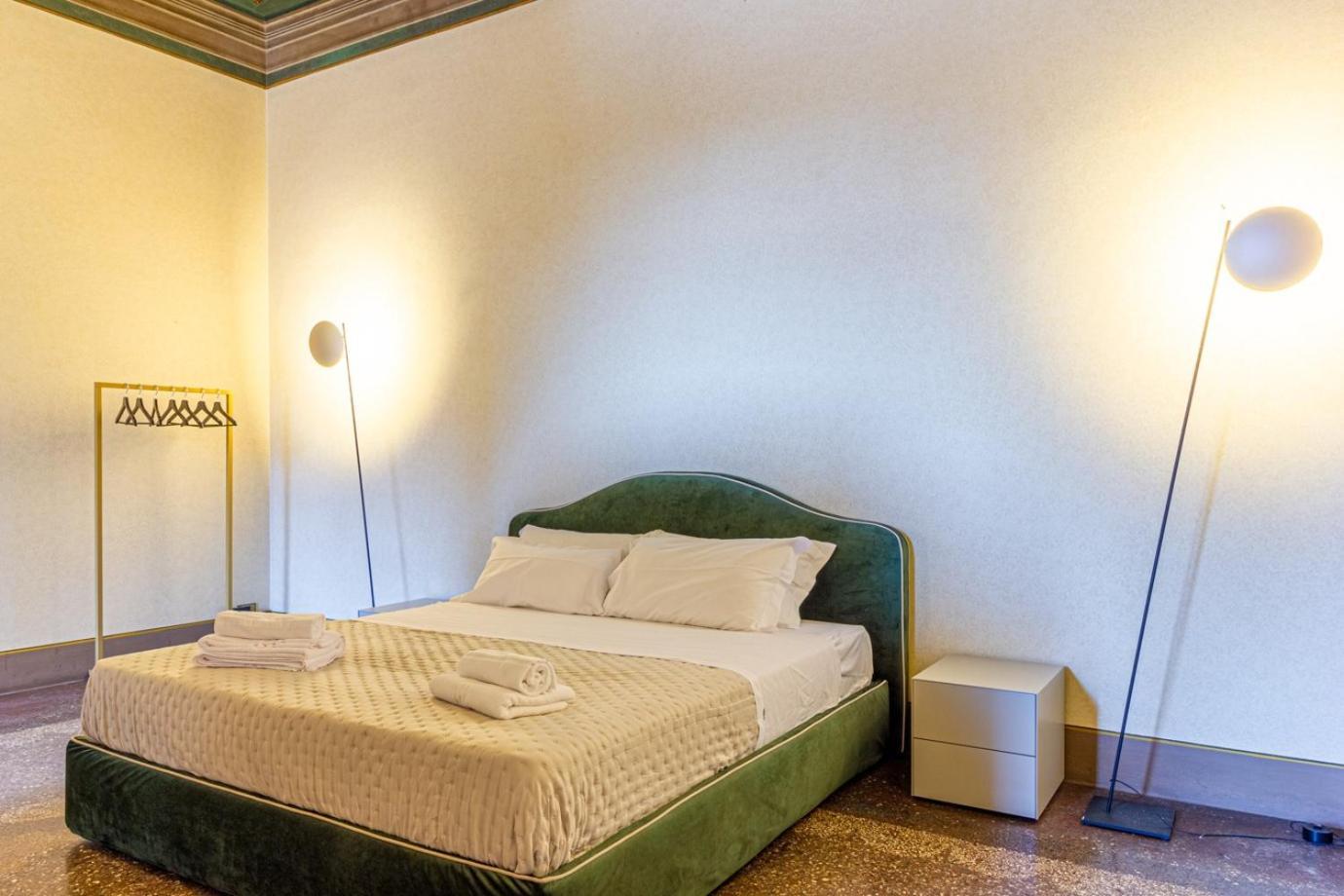 Casa Hygiea In Canton De' Fiori โบโลญญา ภายนอก รูปภาพ